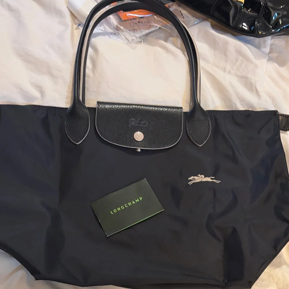 Longchamp Elegant Black Tote - Picture 1 of 2